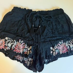 American Eagle Flower Printed Soft Shorts, Size Small
